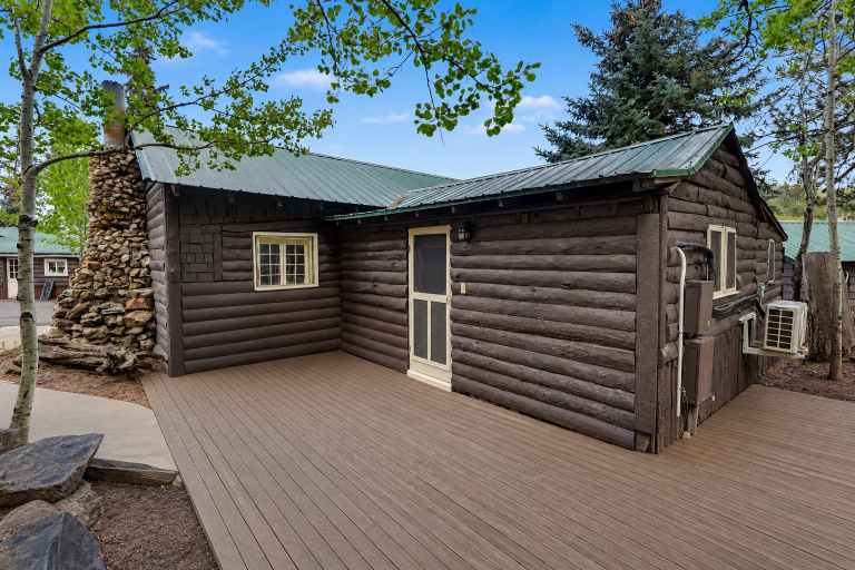 Cabin 5 Back Porch